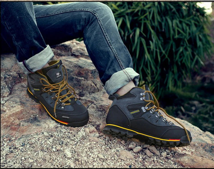 Men Hiking Shoes Waterproof Leather Shoes Climbing & Fishing Shoes New Outdoor Shoes Men High Top Winter Boots Trekking Sneaker