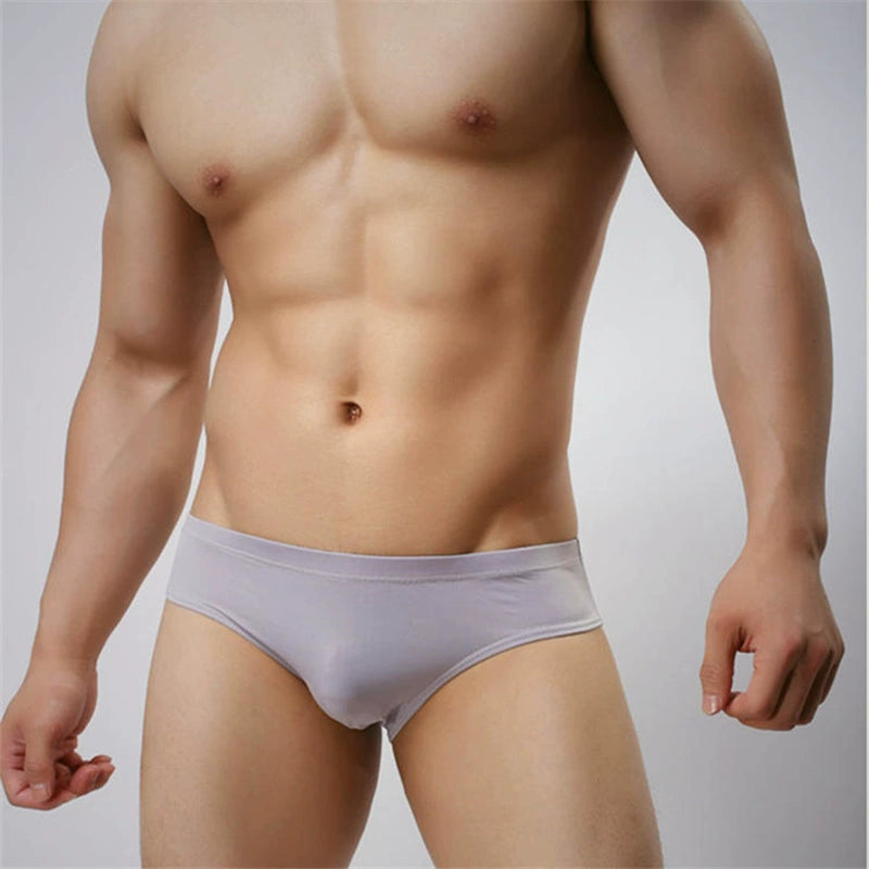 Modal Black Silky Seamless Polyester Briefs