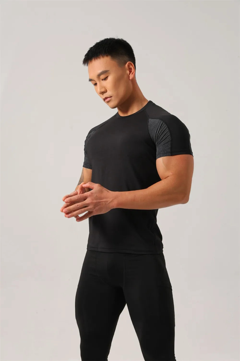 GANYANR Running T-Shirt Man Short Sleeve Fitness Compression Sports Active Wear Sportswear Gym Training Quick Dry Tee Jogging