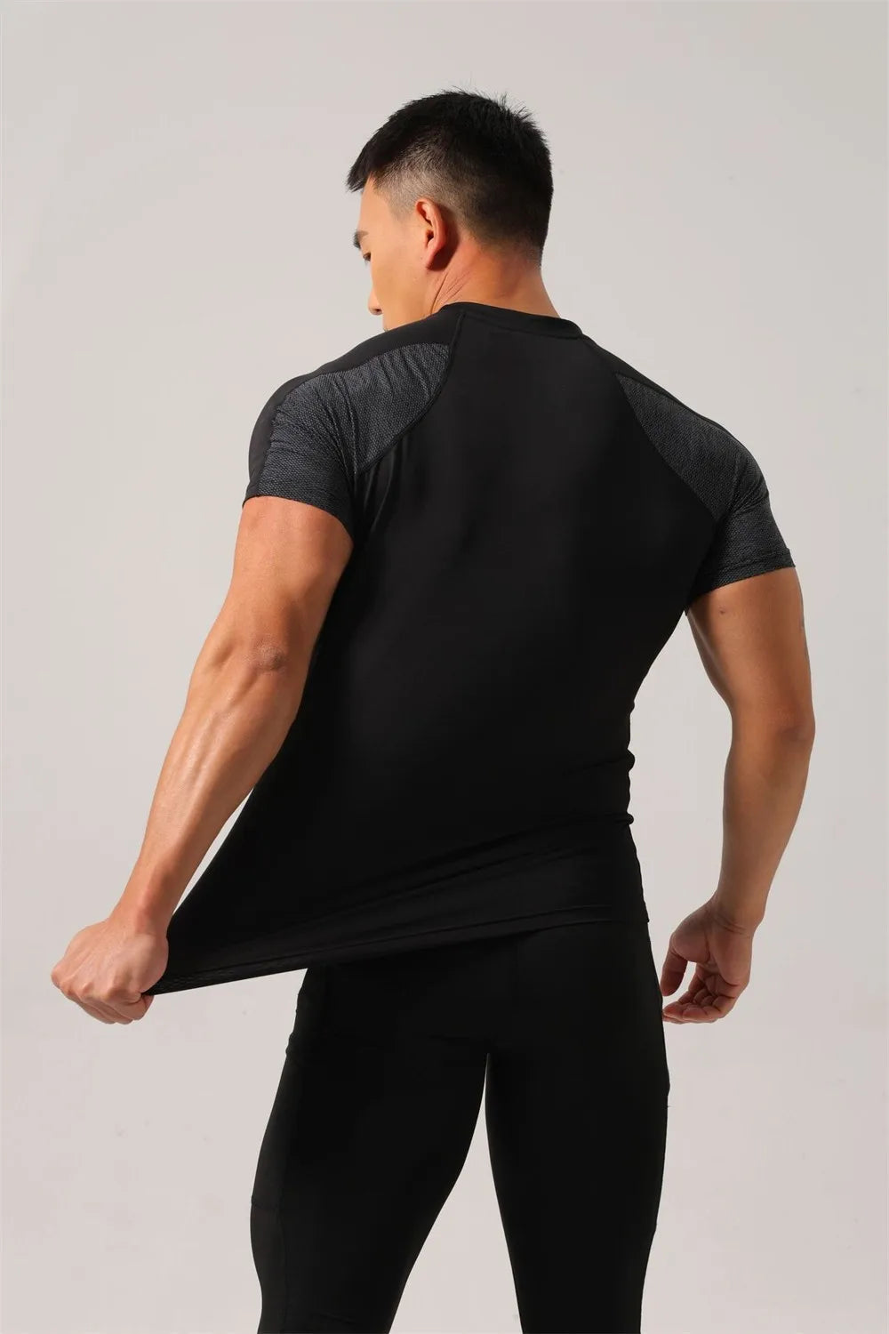 GANYANR Running T-Shirt Man Short Sleeve Fitness Compression Sports Active Wear Sportswear Gym Training Quick Dry Tee Jogging